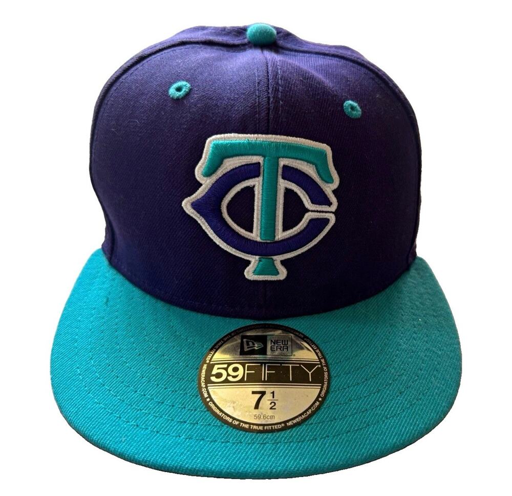New Era 59FIFTY Minnesota Twins Fitted Hat 7 1/2 Navy Mint Custom MLB Cap FREE S